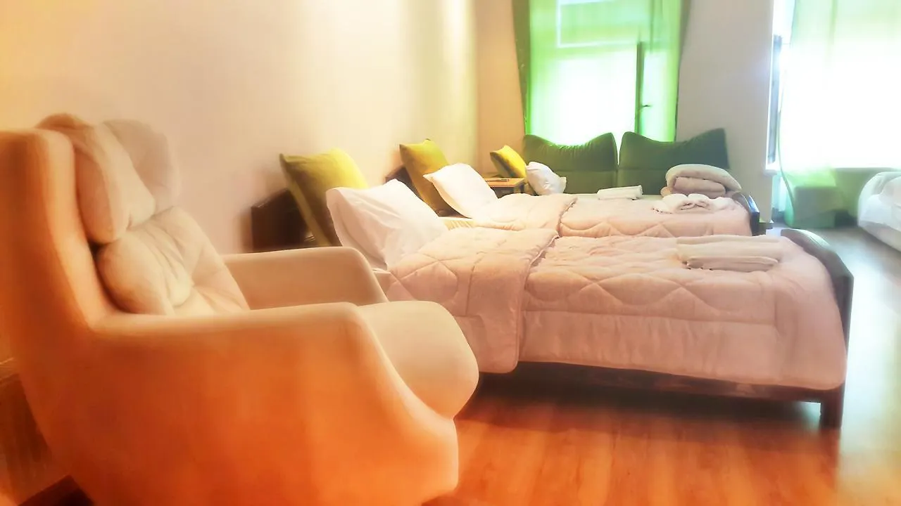 טביליסי Deso Hostel & Rooms