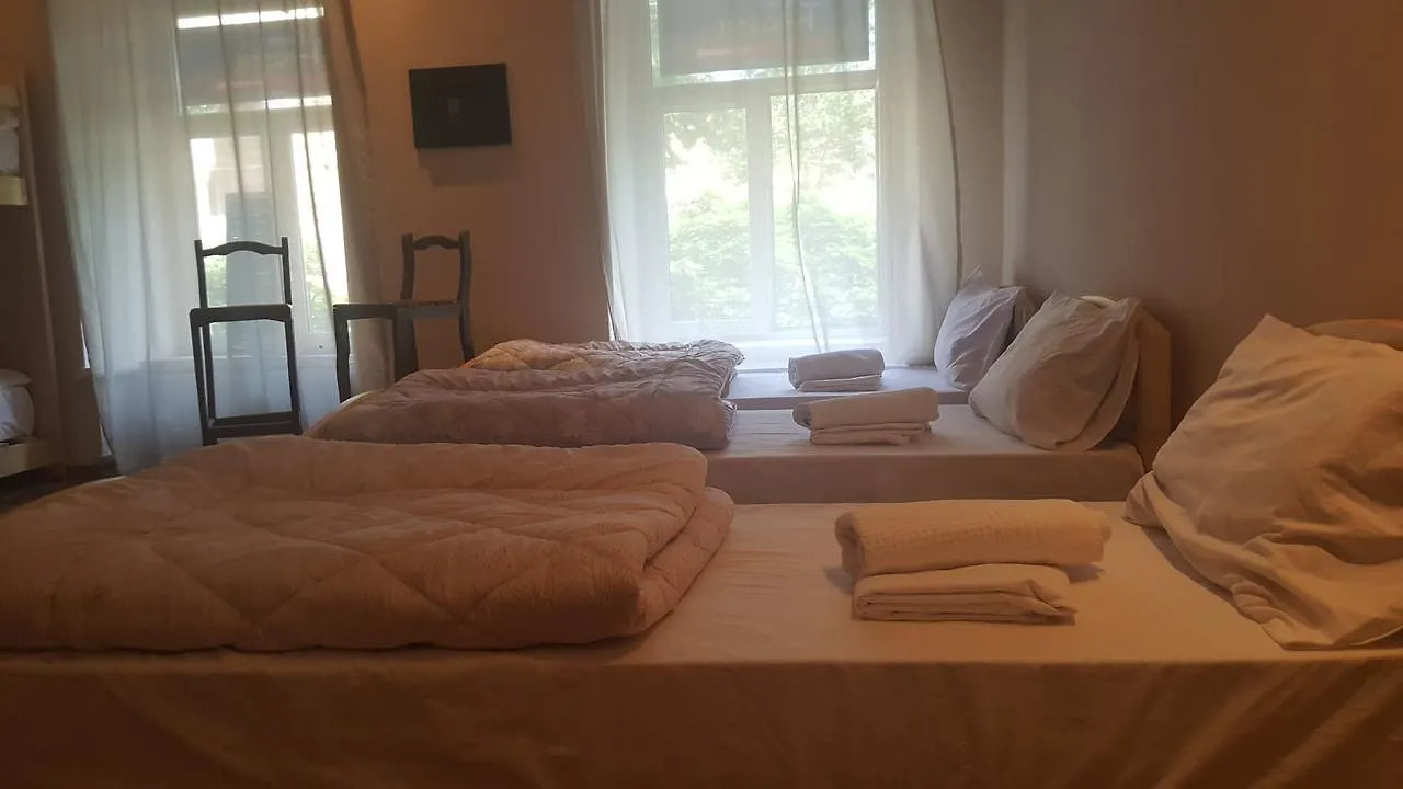 טביליסי Deso Hostel & Rooms
