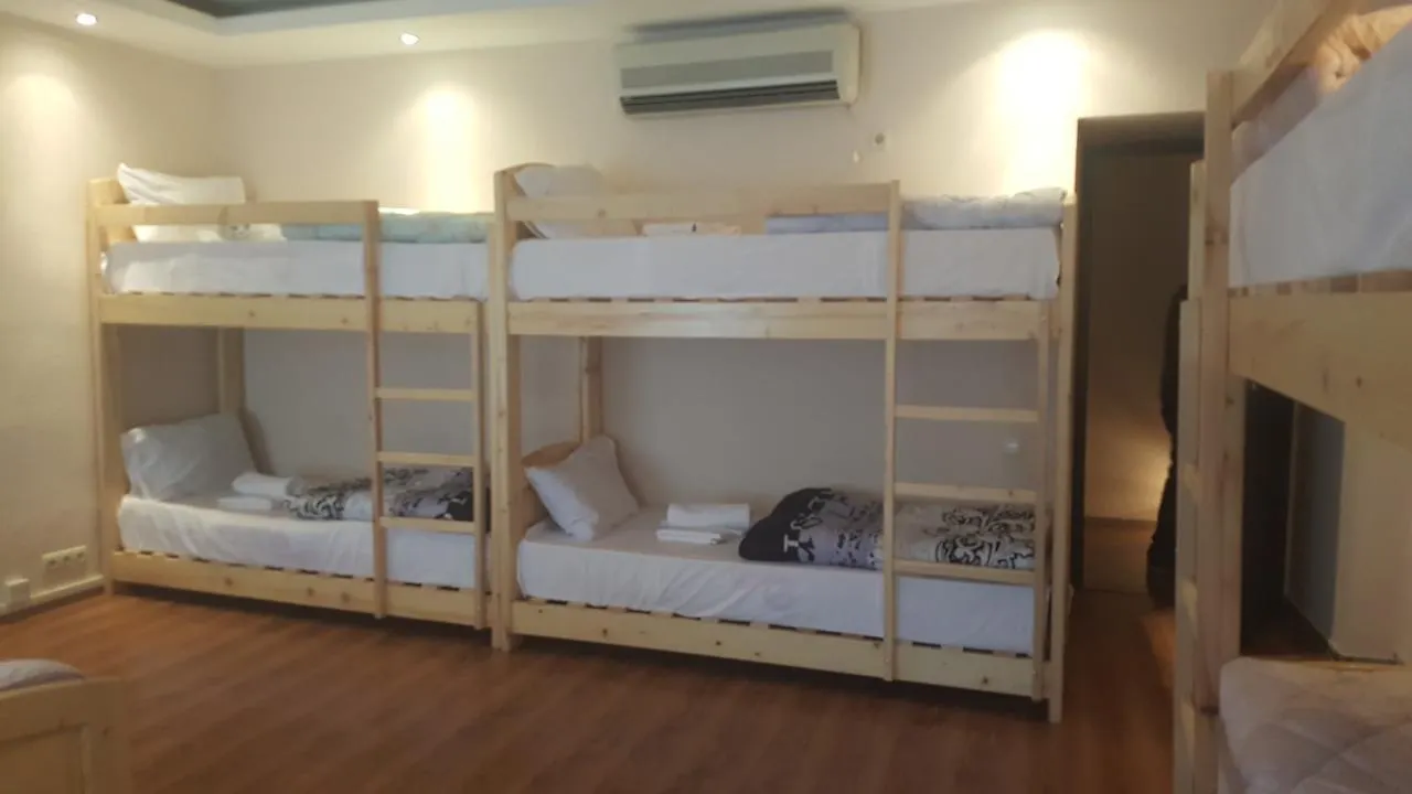 טביליסי Deso Hostel & Rooms